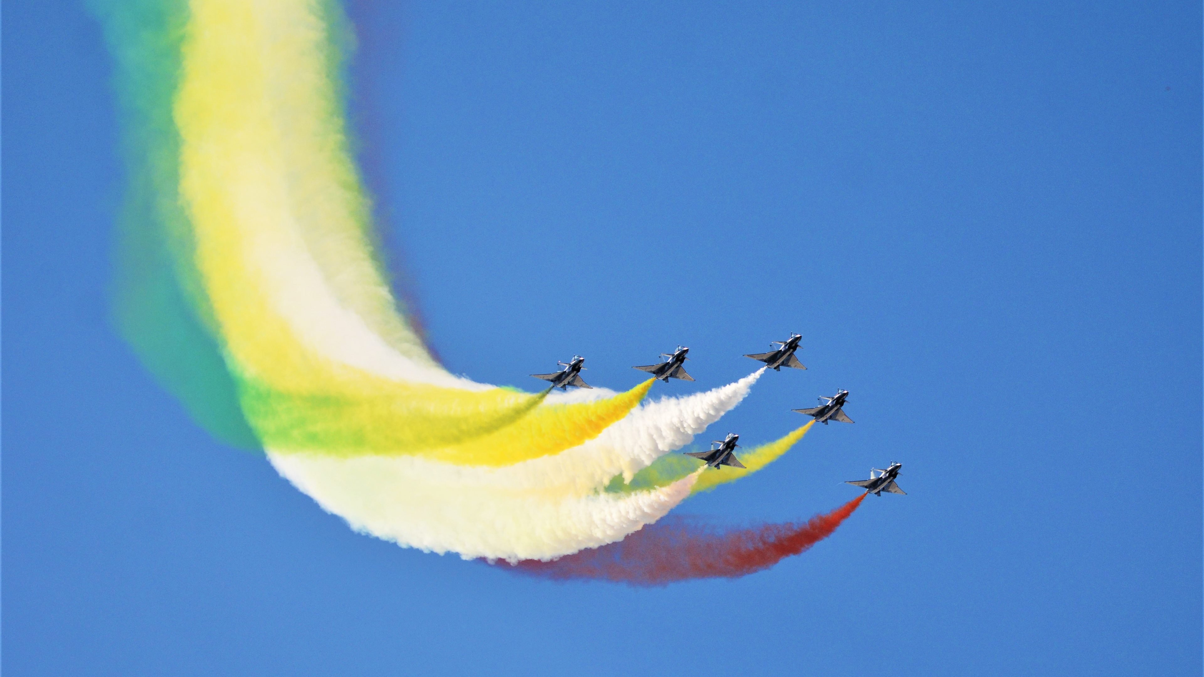 青岛黄海中场因累积黄牌停赛,给球队带来困难,青岛黄海队比赛直播