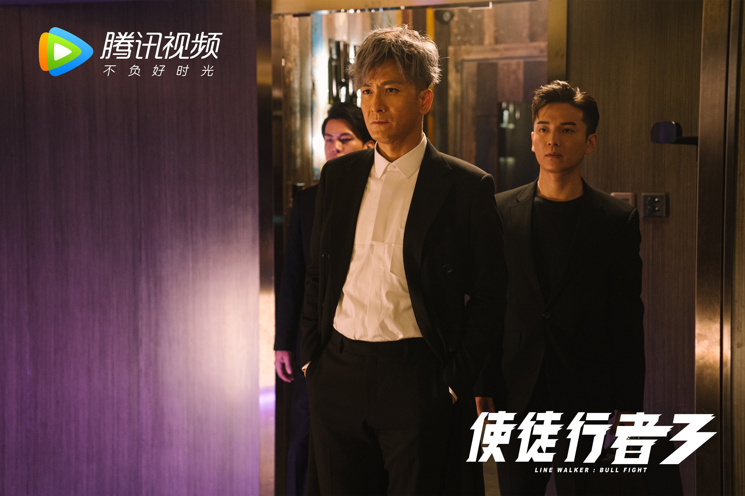 全国健身健美锦标赛选手展现完美身材,全国健美健身竞赛